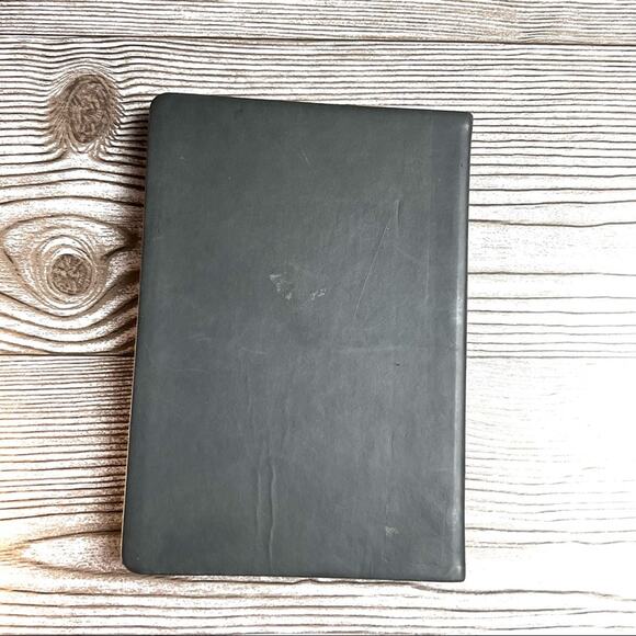 Bucket List Adventure Journal - Picture 6 of 8